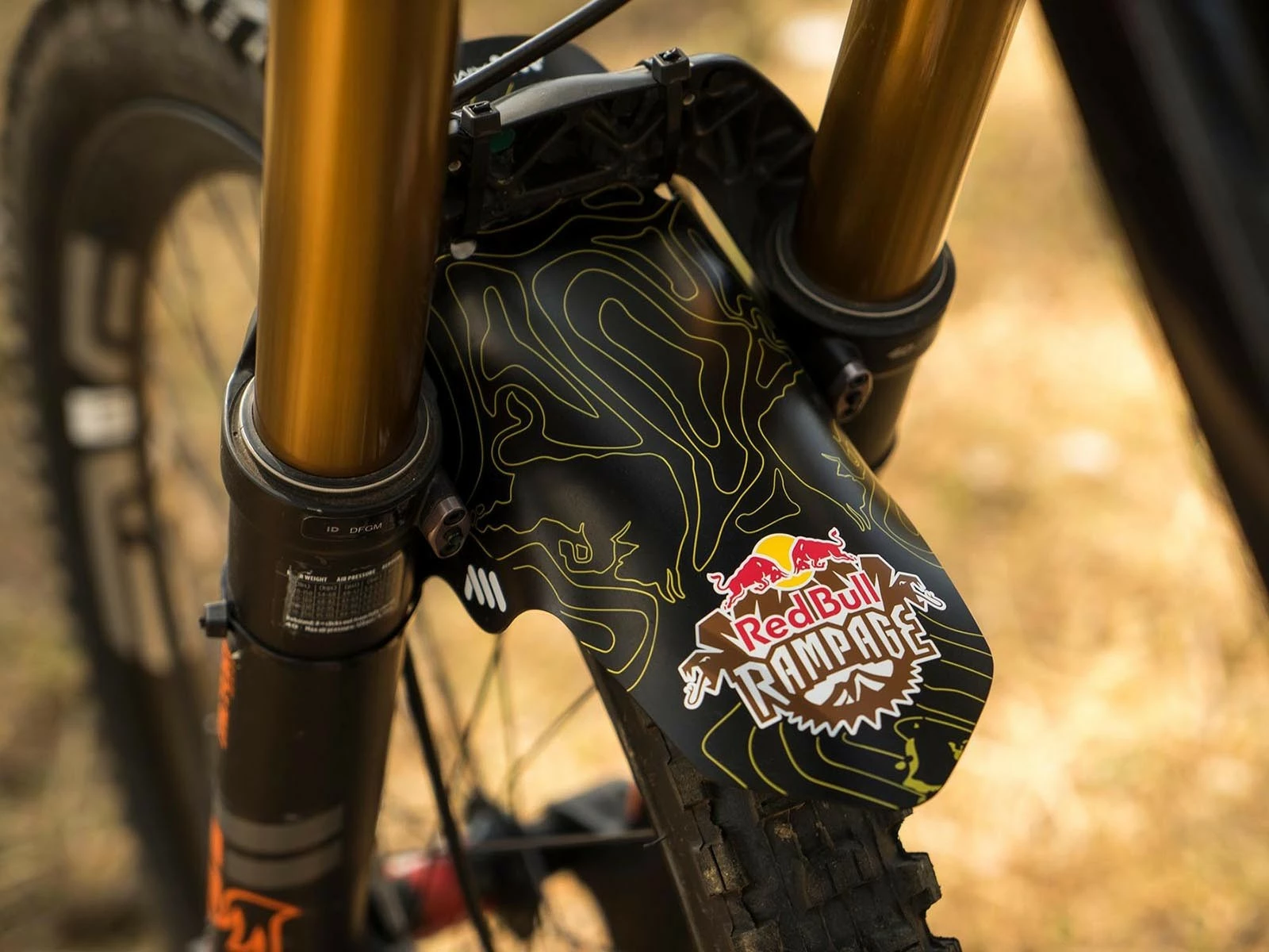 All-mountain-style AMS X RED BULL Rampage Garde Boue Avant Mud Guard 4 All-mountain-style AMS X RED BULL Rampage Garde Boue Avant Mud Guard – Image 3