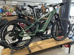 Berria Bikes BERRIA Mako Hybrid HP 6 VTTAE 720WH Green Jungle/grey Keronite 2023 16 Berria Bikes BERRIA Mako Hybrid HP 6 VTTAE 720WH Green Jungle/grey Keronite 2023 -Pas Cher accessoires vtt Magasin berria mako hybrid hp 6 vttae 720wh green junglegrey keronite 2023 5