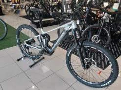 MONDRAKER Crafty R 29 VTTAE Racing Silver-graphite 2022 -Pas Cher accessoires vtt Magasin mondraker crafty r 29 vttae racing silver graphite 2022 6