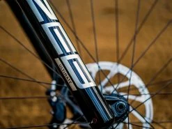 ROCKSHOX Fourche Zeb Ultimate 29'' Charger 3 RC2 Déport 44mm 170mm 2023 -Pas Cher accessoires vtt Magasin rockshox fourche zeb ultimate 29 charger 3 rc2 deport 44mm 170mm 2023 3